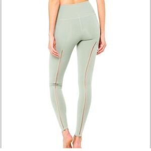ALO Yoga High-Waist Dash Mint Legging Sz L